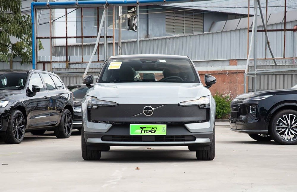 imgi_3_1_3(39) 2026 Volvo EX30 Cross Country– China Export Vehicle | Chinese Ev Cars in Ethiopia - Image 1