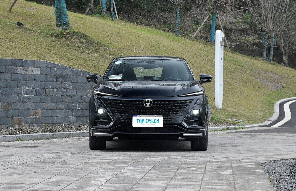 imgi_3_1_3(1) Changan UNI-T– For Sale From China | Chinese Ev Cars in Ethiopia - Image 1