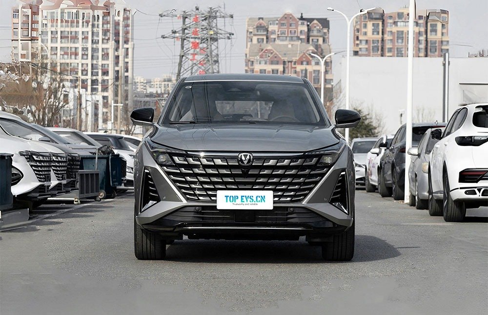 imgi_3_1_3(55) Changan UNI-Z PHEV 2026– China Export Vehicle | Chinese Ev Cars in Ethiopia - Image 1